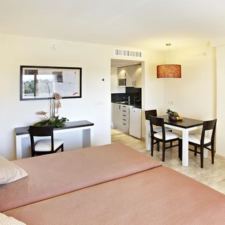 Grupotel Hotel apartamentowy 4*